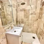 Appartement Chez Joan, De Standing, 4 Prs, à 300m Des Plages Antibes